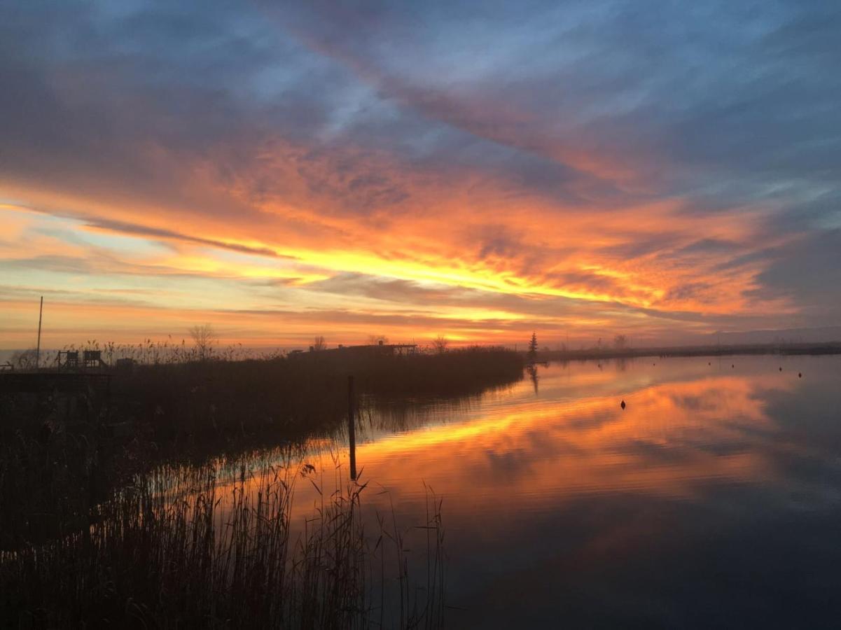 Seevilla Matilda direkt am Ufer Jois Dış mekan fotoğraf
